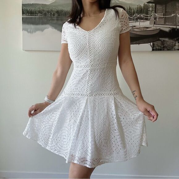 Isaac Mizrahi white boho mini babydoll summer dress coastal cottagecore - Picture 1 of 4